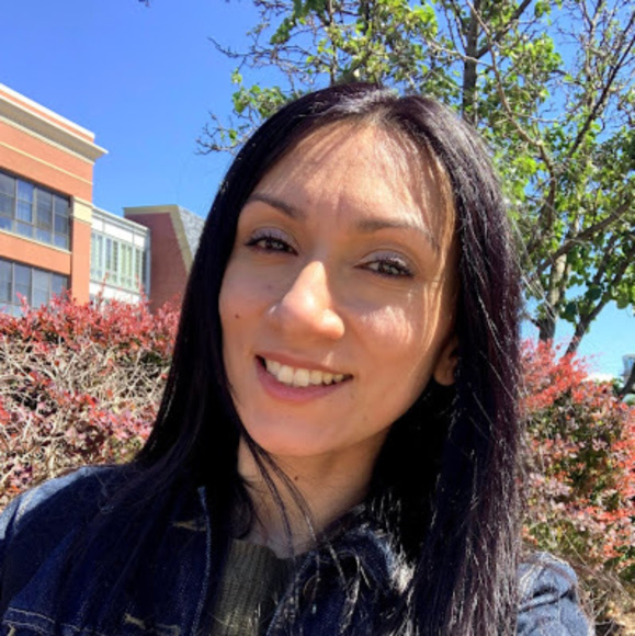 Meet your Posher, Krizia - Picture 1 of 1